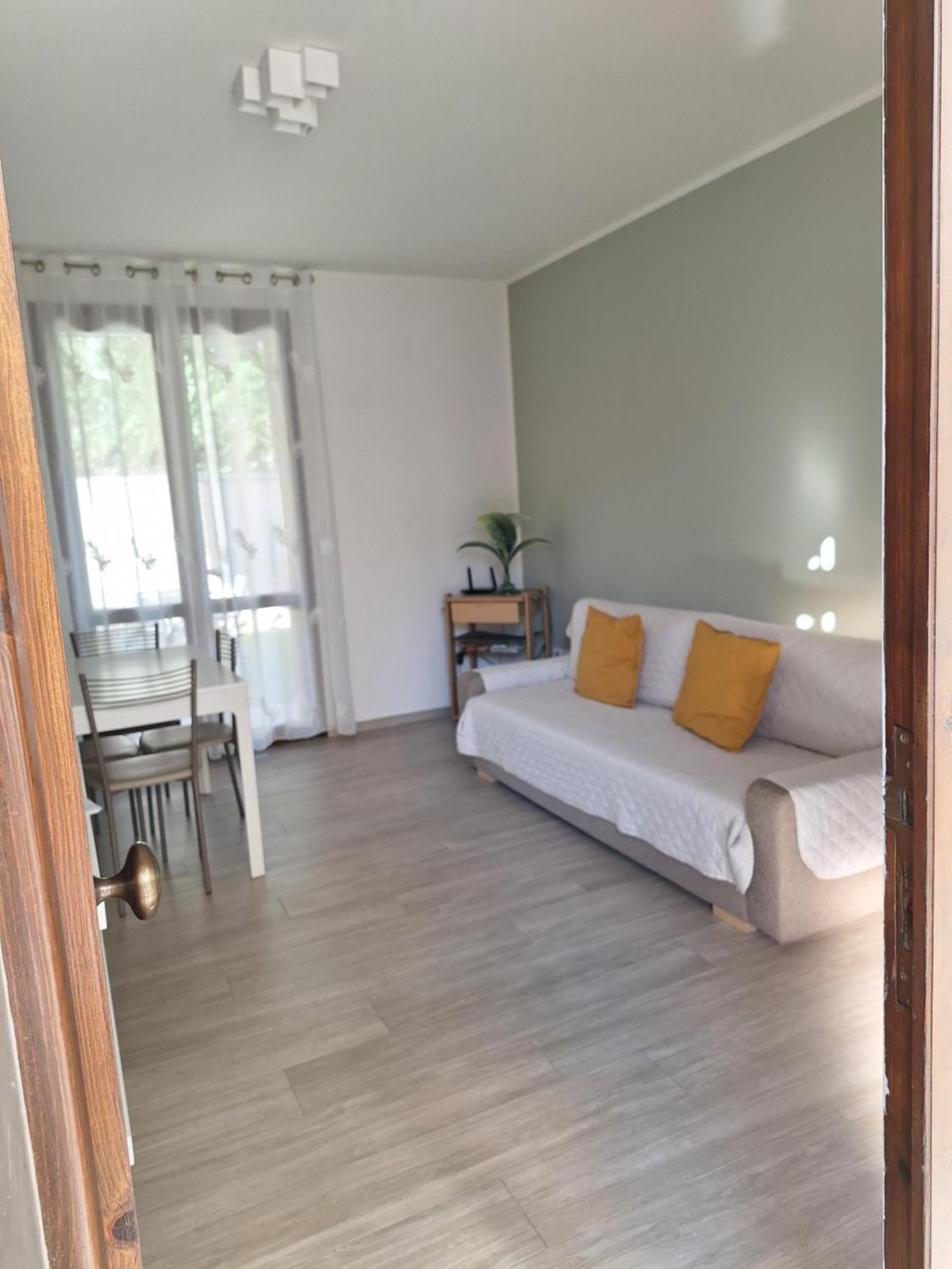 Dd House Family Holiday Apartment Cecina  Εξωτερικό φωτογραφία